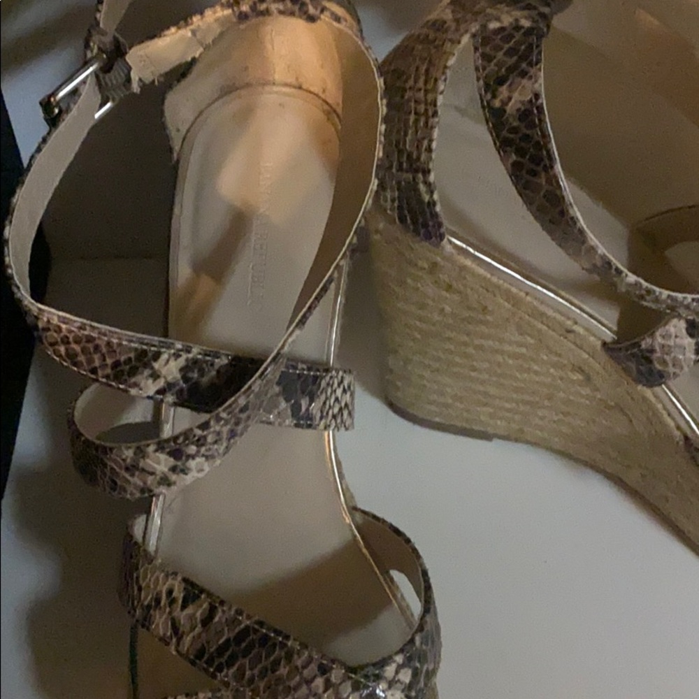 Wedges - Picture 3 of 4